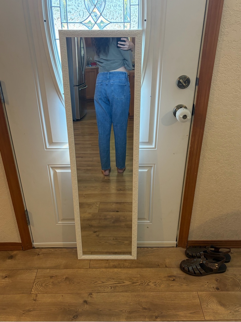 High Rise Mom Jeans - Picture 3 of 7
